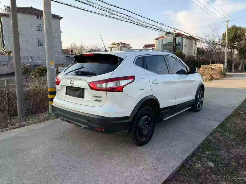 温州19年日产逍客8