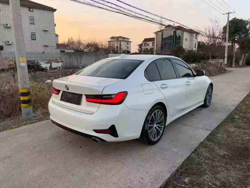 温州21年宝马3系7