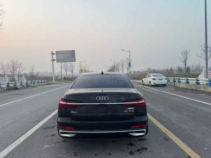郑州23年奥迪A6L9