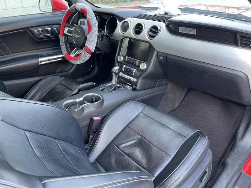 济宁15年福特野马4