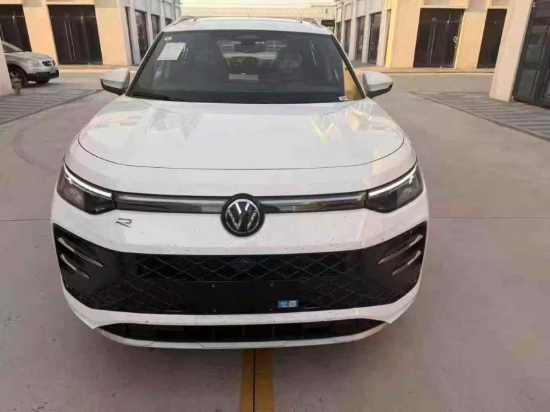 青岛25年大众探岳1