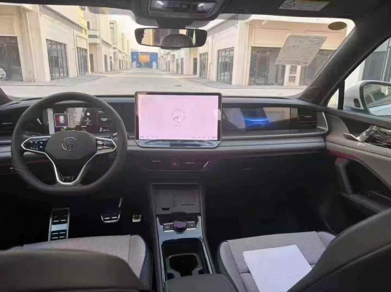 青岛25年大众探岳4