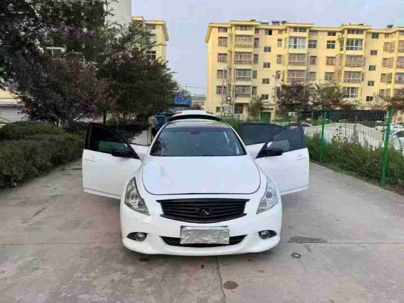 徐州11年英菲尼迪G377