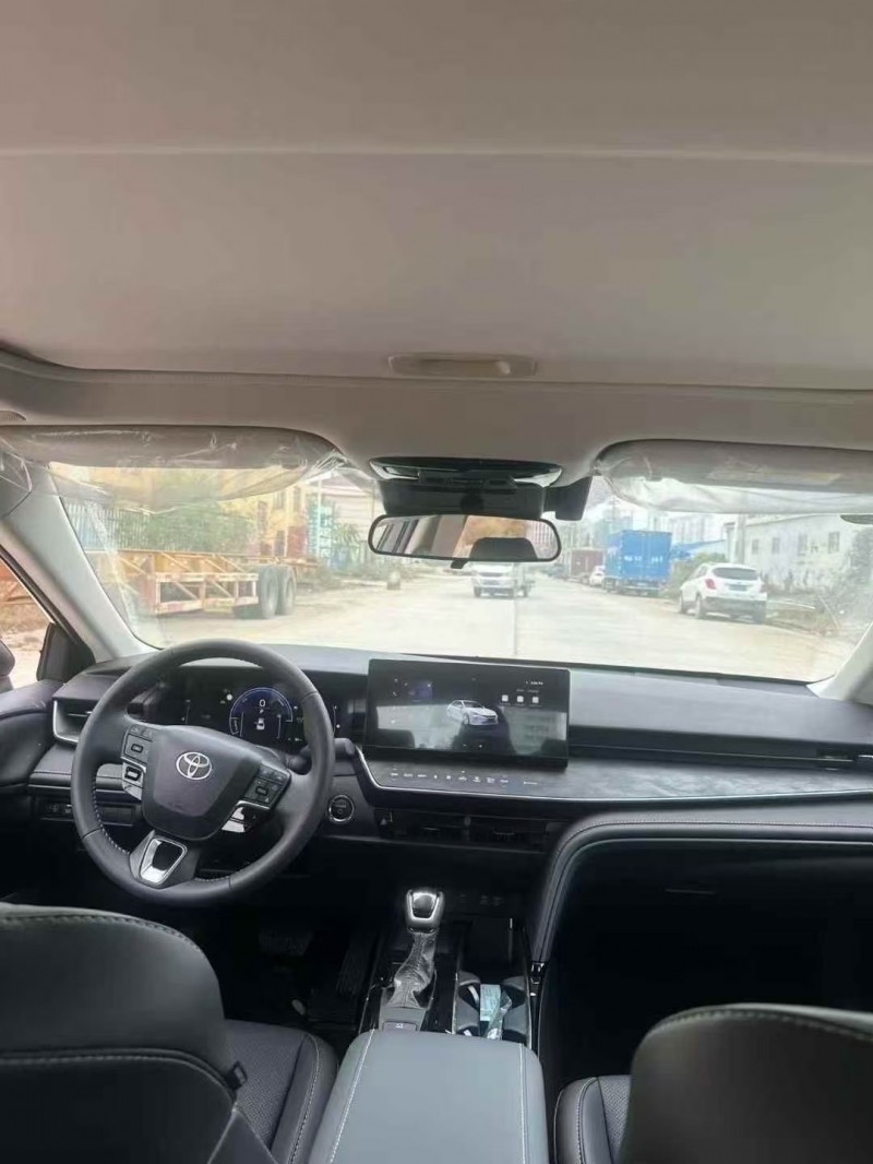 菏泽25年丰田凯美瑞6