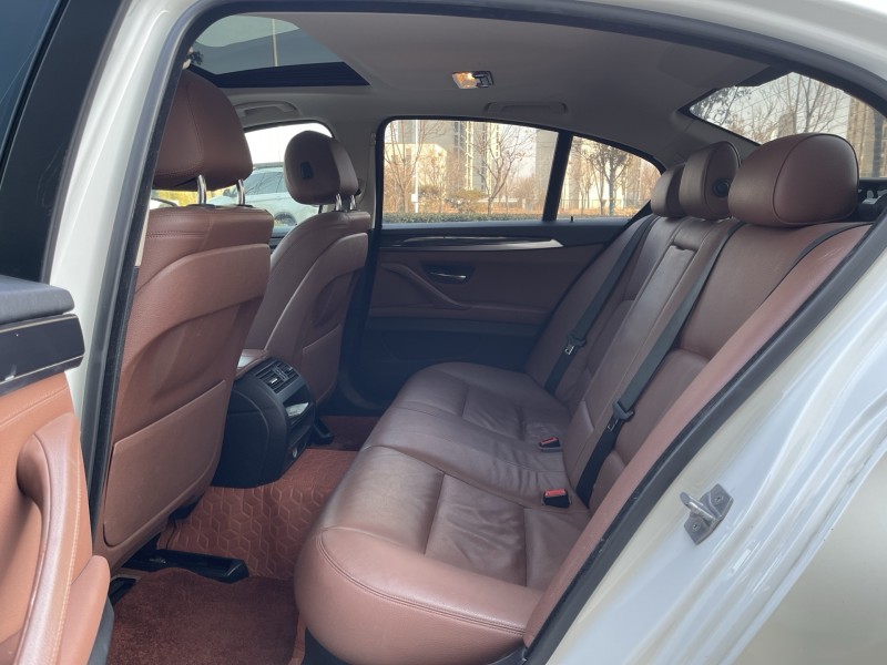 济宁16年宝马5系5