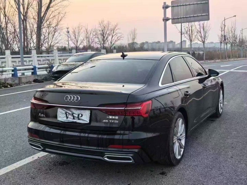 郑州21年奥迪A6L8