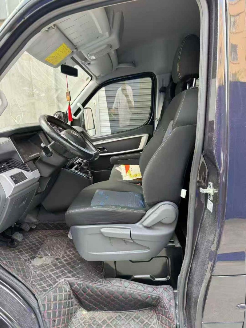 湖州23年东风御风6