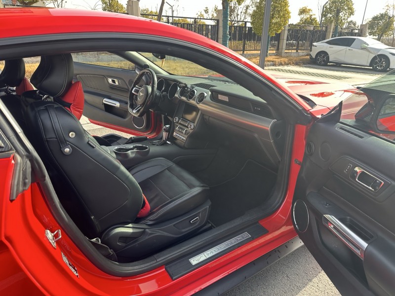 盐城15年福特野马7