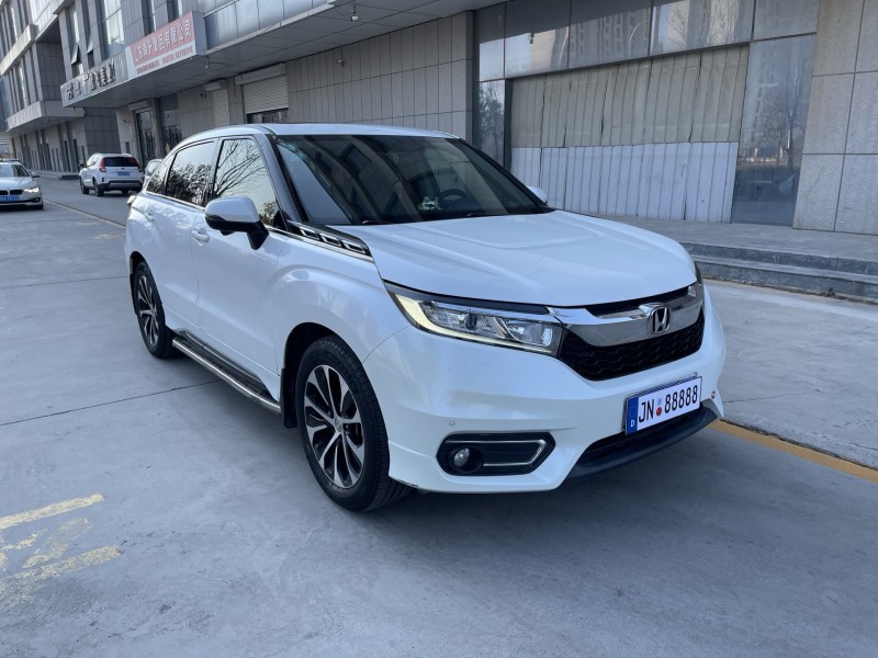 济宁17年本田冠道2