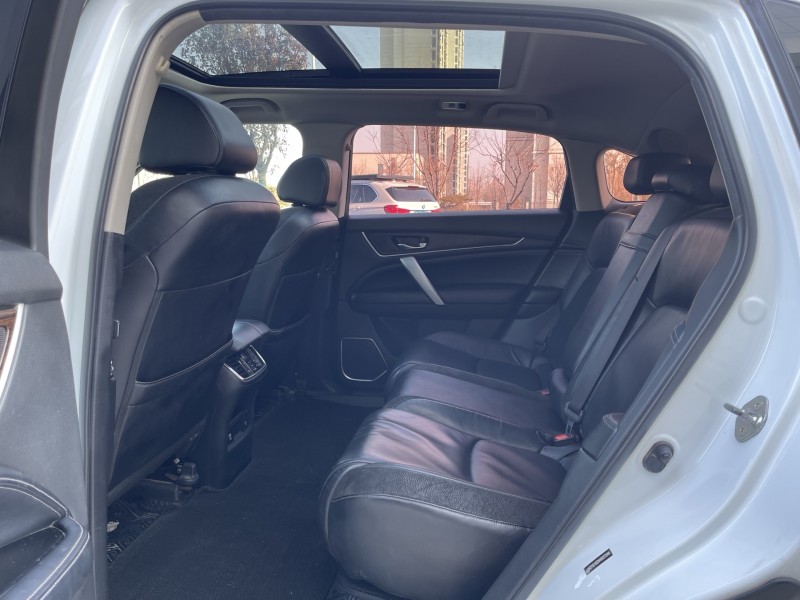 济宁17年本田冠道5