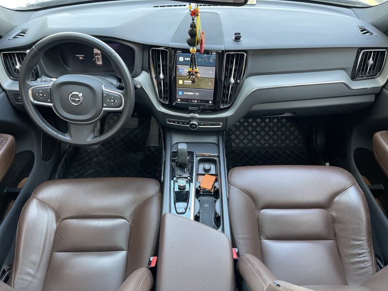 济宁21年沃尔沃XC604