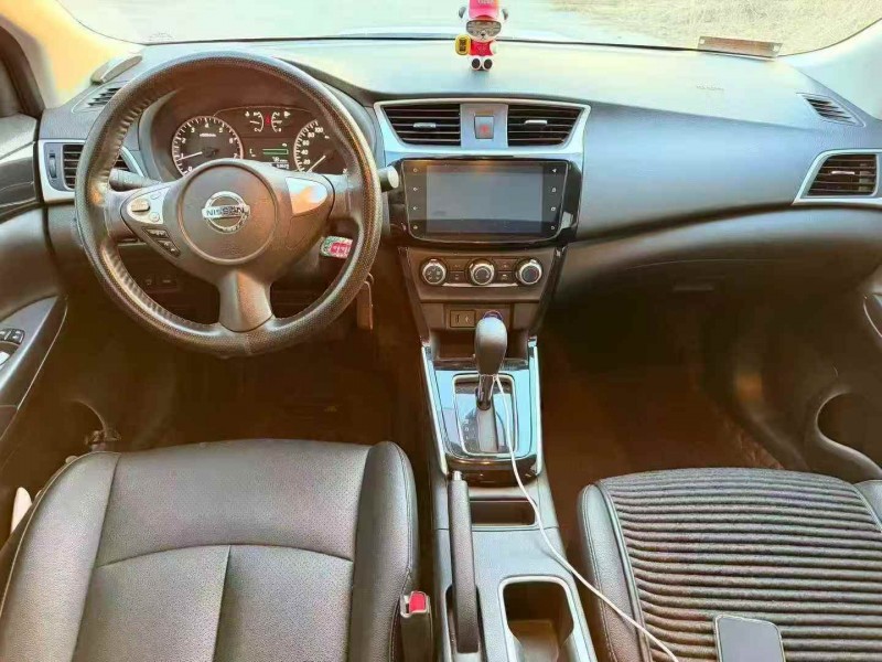 邯郸22年日产轩逸6