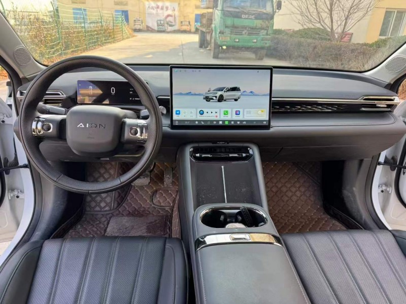 徐州25年传祺埃安RT6