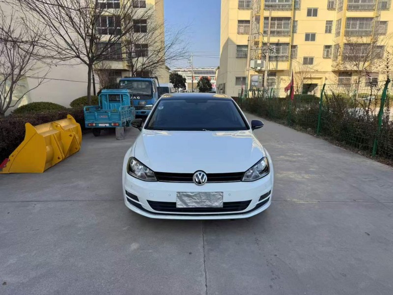 徐州17年大众高尔夫1