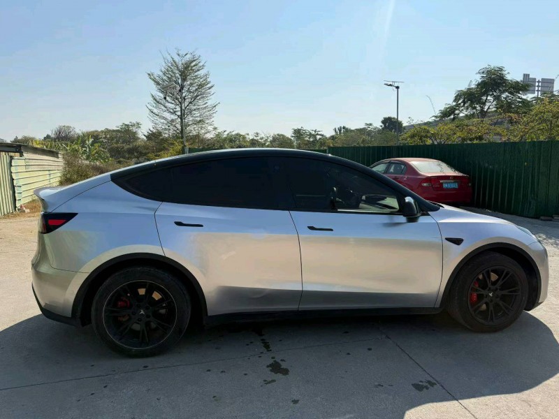 中山21年特斯拉MODEL Y3