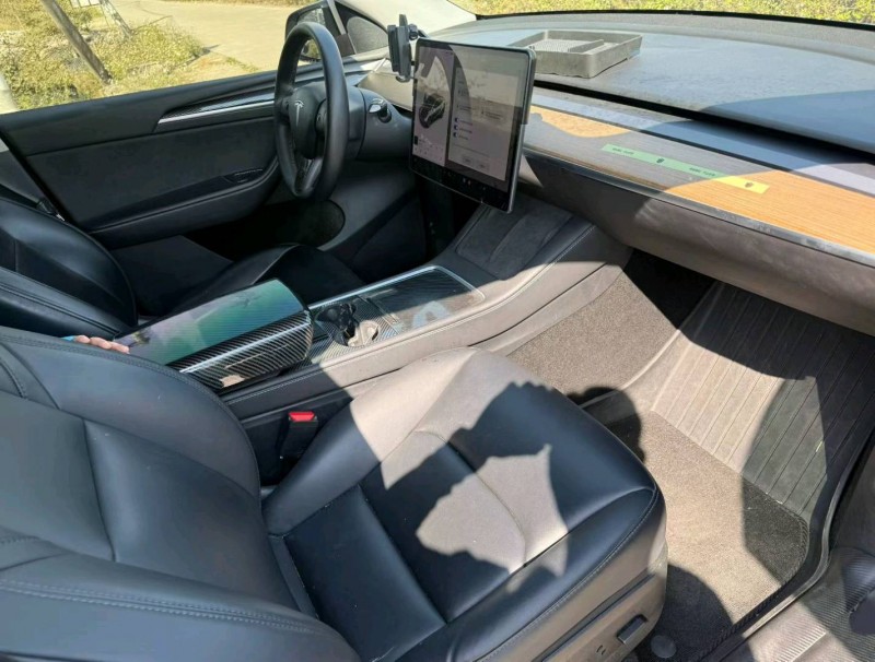 中山21年特斯拉MODEL Y9