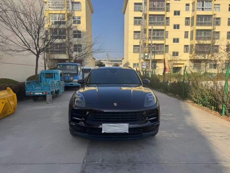 徐州19年保时捷Macan1