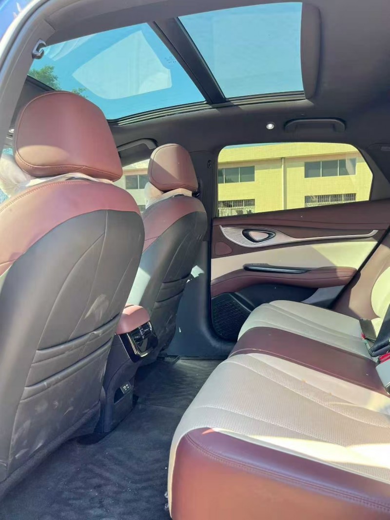 中山24年比亚迪海豹6