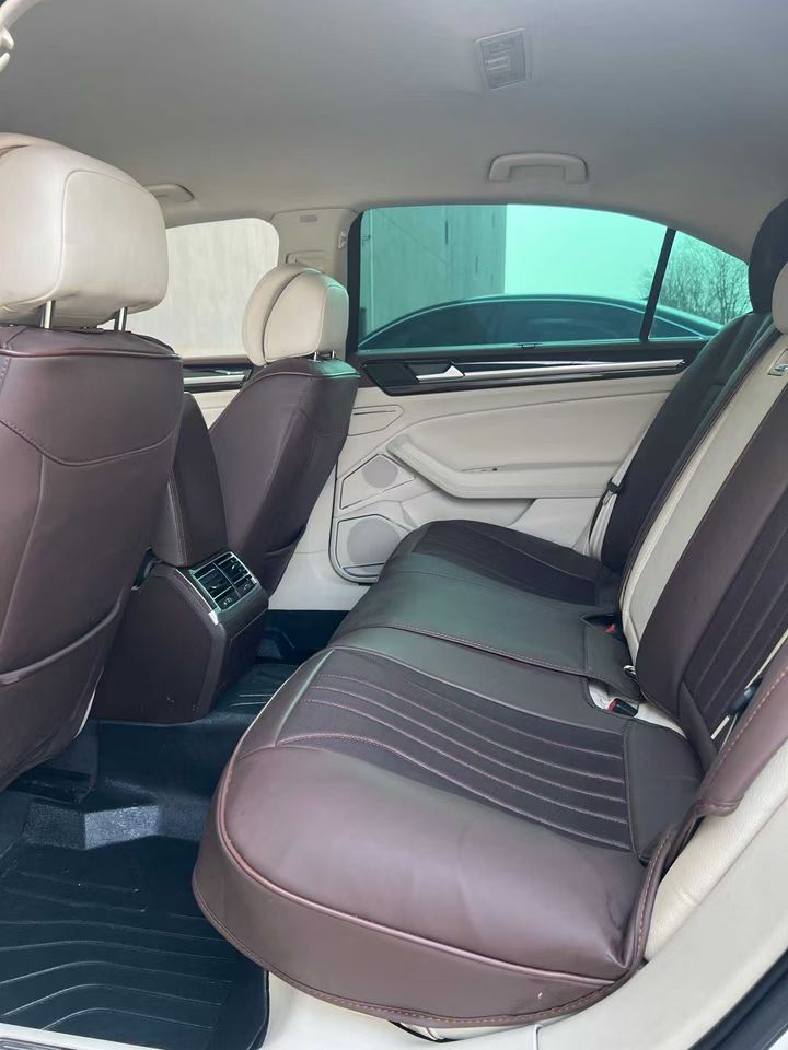 营口23年大众辉昂5