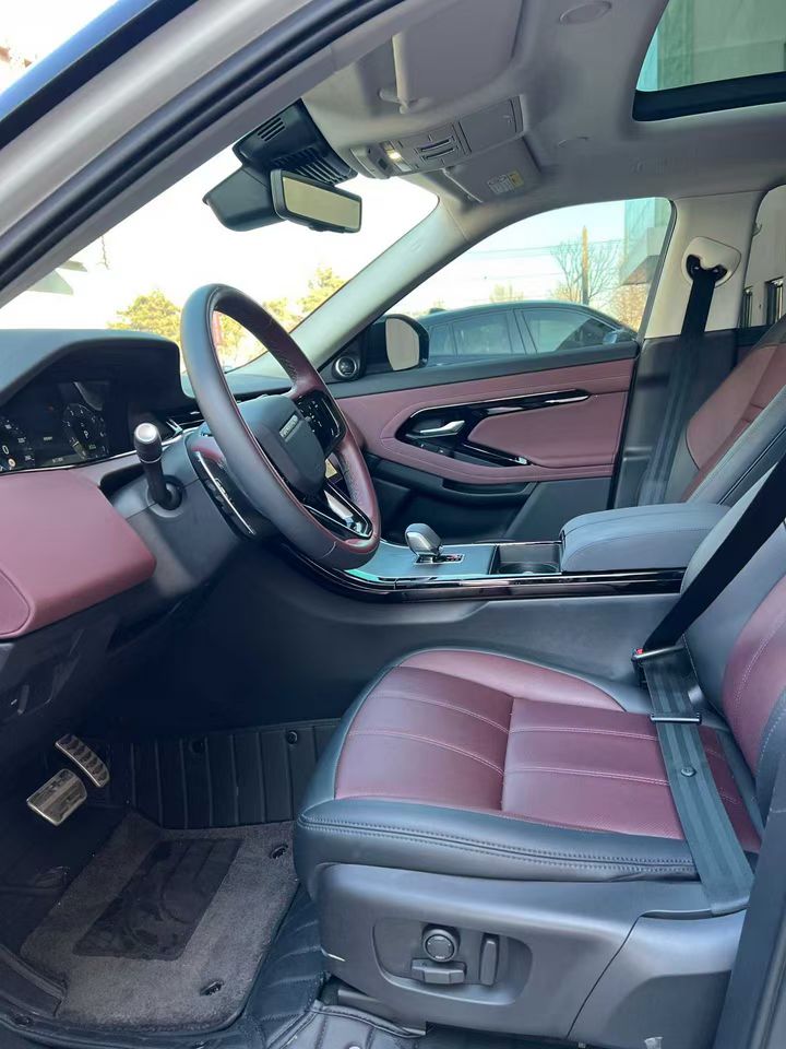 营口25年路虎极光3