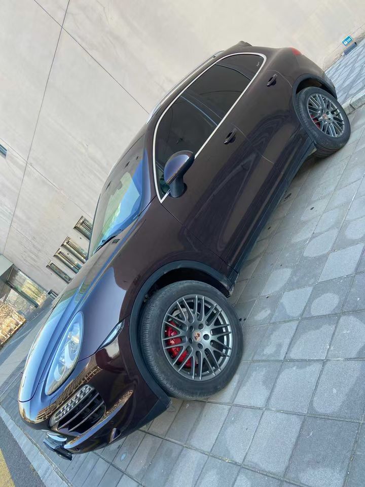 营口14年保时捷卡宴6