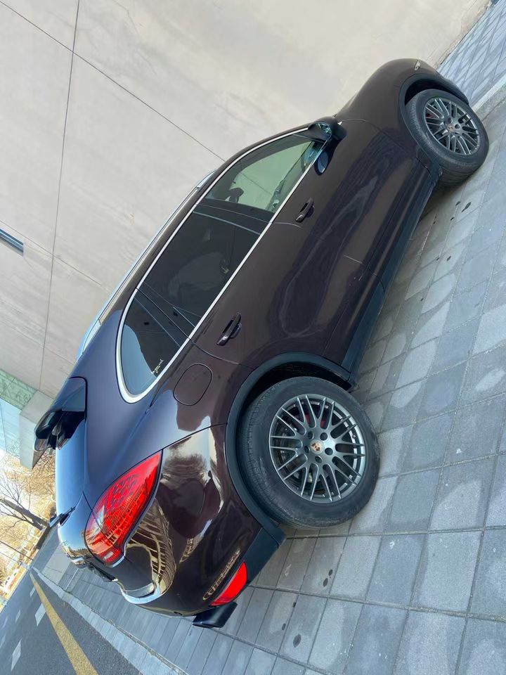 营口14年保时捷卡宴9