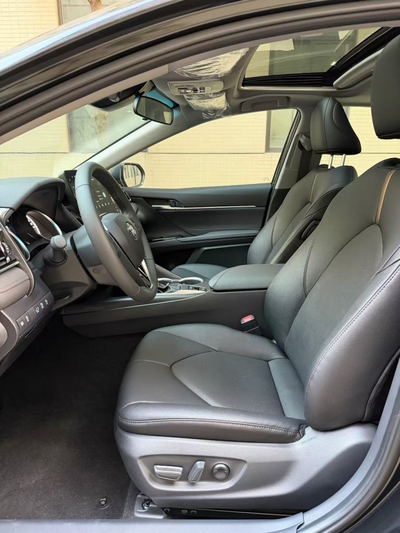 佛山22年丰田凯美瑞4