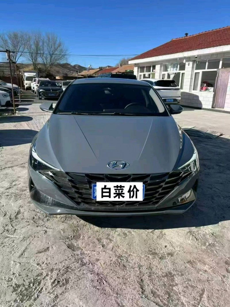 张家口22年现代伊兰特1