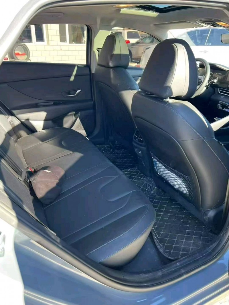 张家口22年现代伊兰特7