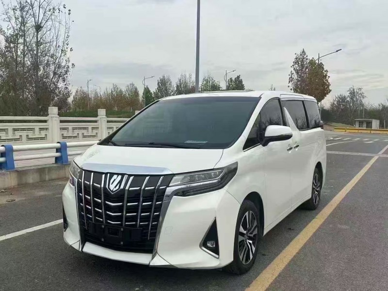 郑州18年丰田埃尔法3