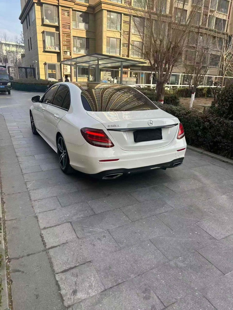 唐山17年奔驰E6