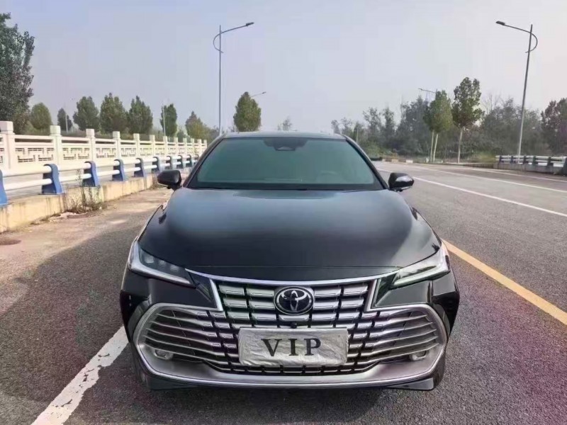 郑州25年丰田亚洲龙1