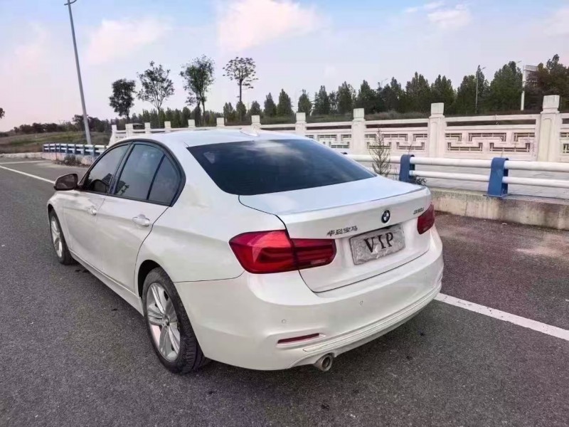 郑州18年宝马3系7