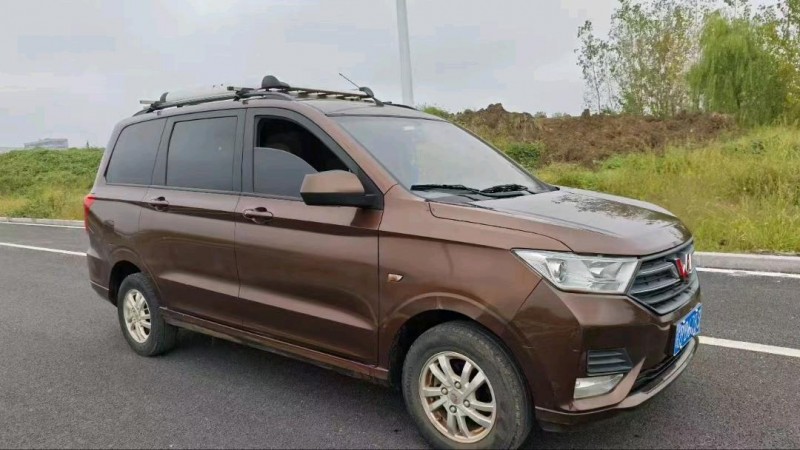 宿迁21年五菱汽车宏光3