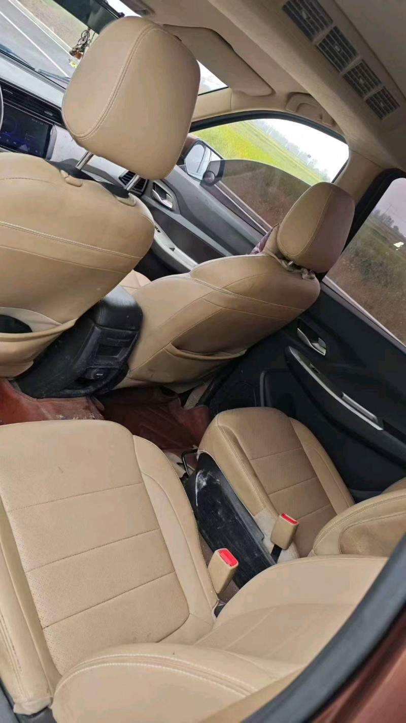 宿迁21年五菱汽车宏光4