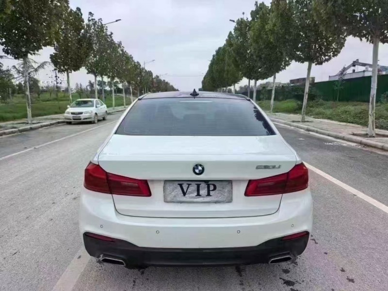 郑州20年宝马5系9