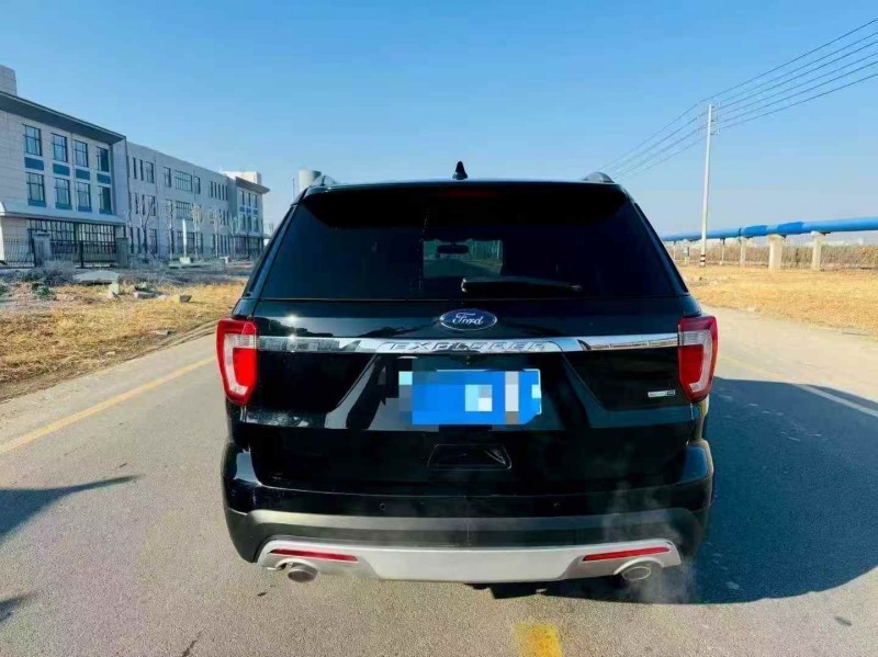 淄博18年福特探险者9