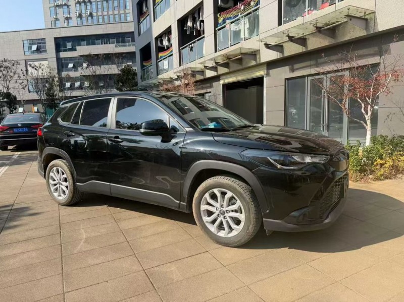 济宁24年丰田锋兰达2