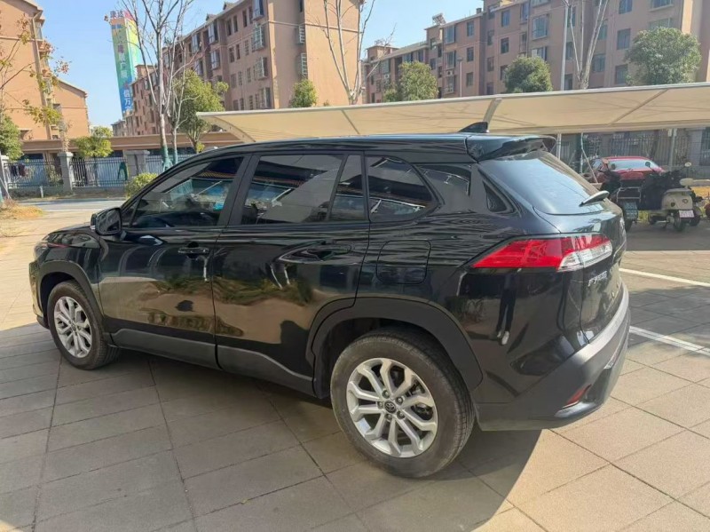 济宁24年丰田锋兰达5