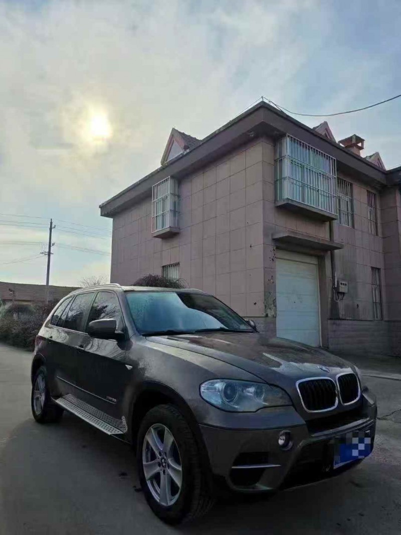 东营13年宝马X52