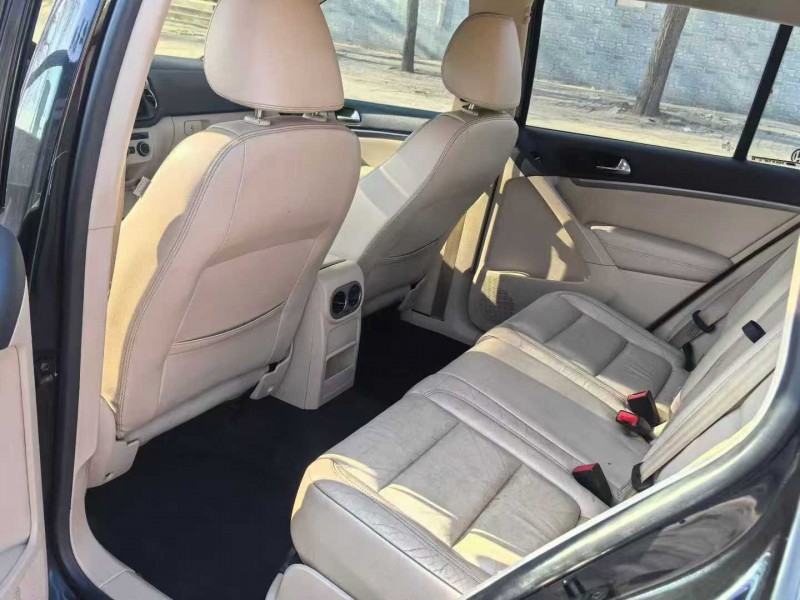 保定14年大众途观5