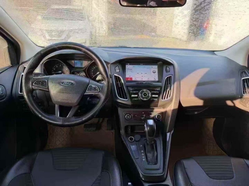 淄博20年福特福克斯6