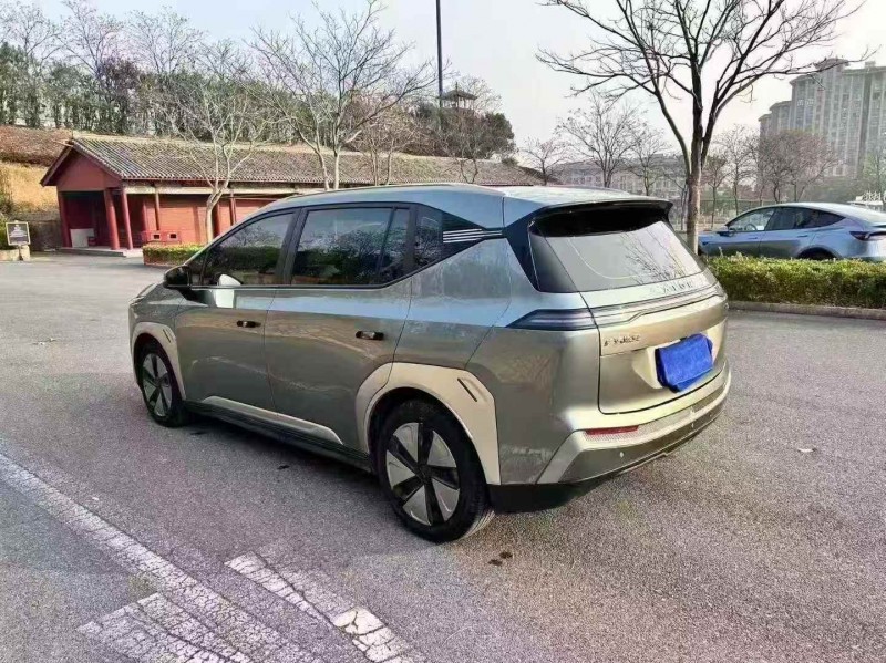 温州24年传祺埃安Y8