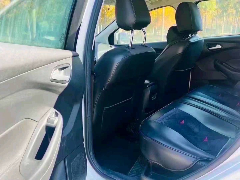 淄博16年福特福克斯9