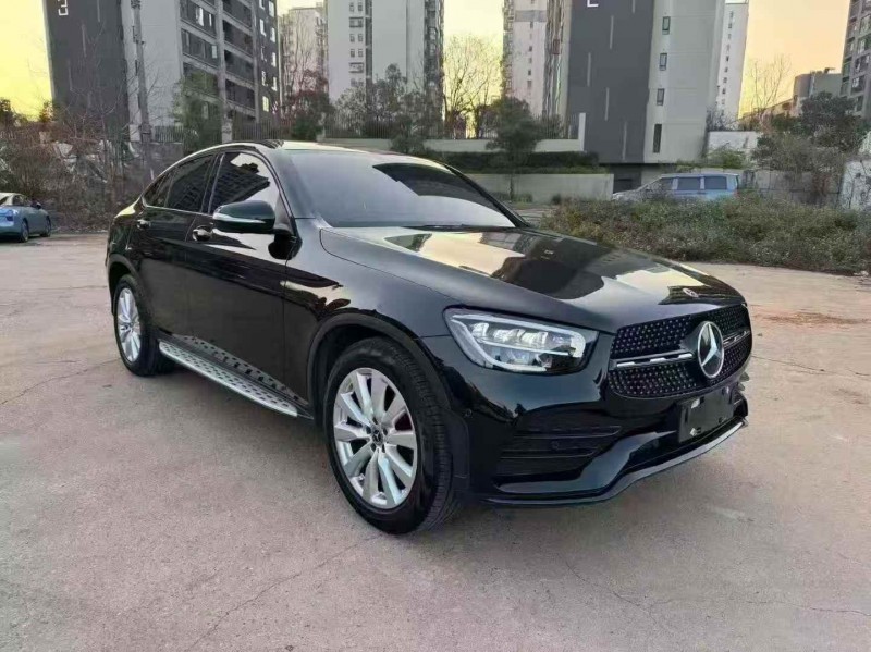 青岛20年奔驰GLC3