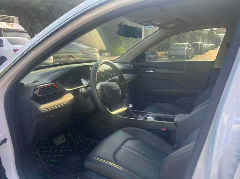 南宁24年东风奕炫4