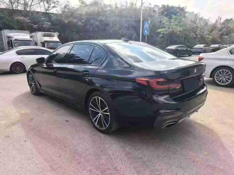 南宁20年宝马5系8