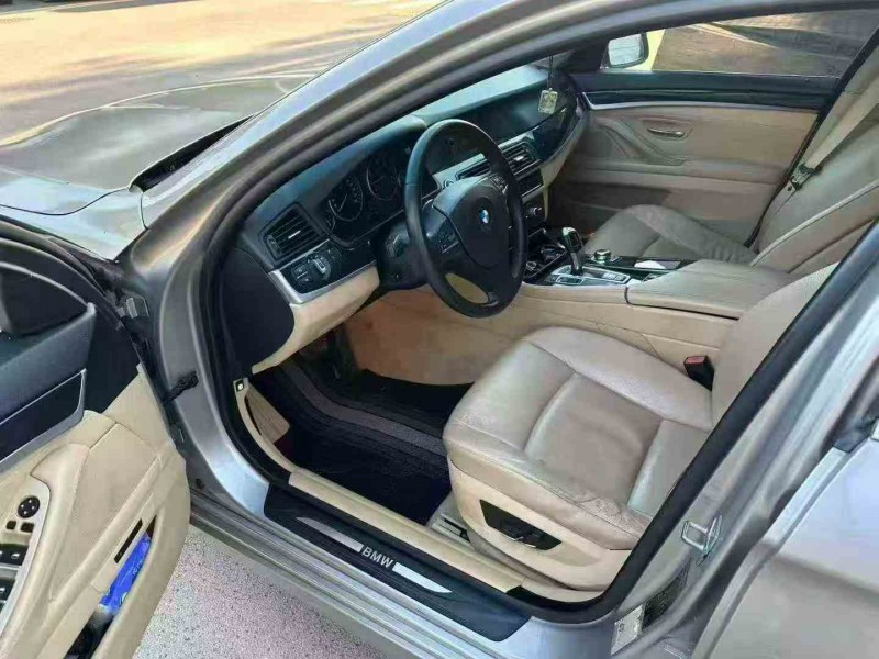 南宁13年宝马5系4