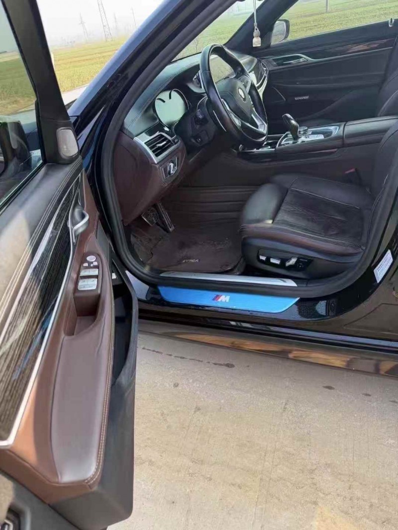 蚌埠18年宝马7系4