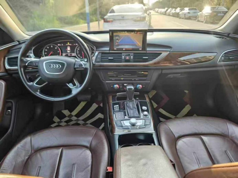 南宁21年奥迪A6L5